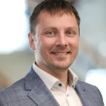 Юрій Боць, Ph.D., <br>Декан школи менеджменту, AUK