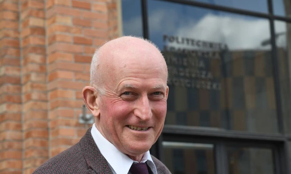 AUK Rector Jacek Leskow was awarded with the Cross of Freedom and Solidarity (Krzyż Wolności i Solidaności) 