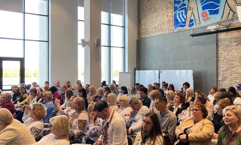 В кампусі АЮК відбулось урочисте відкриття ІІ Київської конференції Асоціації керівників закладів освіти "Відроджені гімназії України" на тему інновацій та цифровізації освіти - linza.com.ua