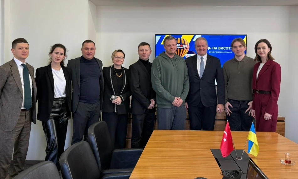 Амерікан Юніверсіті Київ та Кредитвест Банк підписали Меморандум про взаєморозуміння (MOU) - linza.com.ua