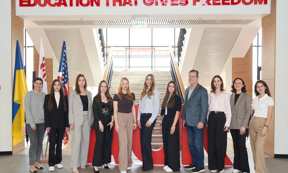 The second cohort of AUK Global Internship students is starting their internship! 