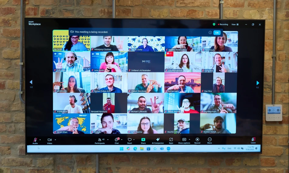 Online Graduation Celebration to congratulate AUK students who earned dual degrees at the Thunderbird School of Global Management 