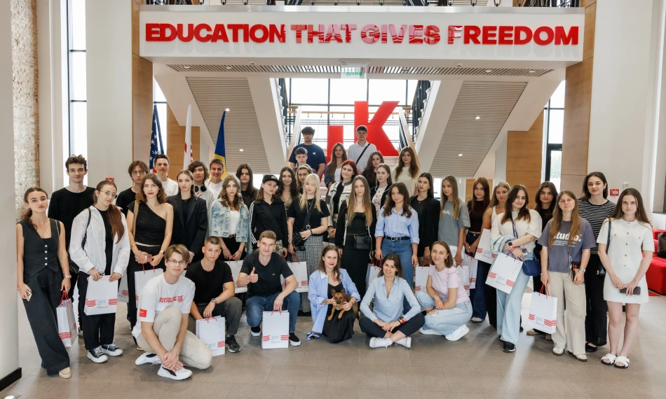 В AЮK стартував новий навчальний рік для бакалаврів – 147 першокурсників розпочали свою академічну подорож у кампусі American University Kyiv! - linza.com.ua