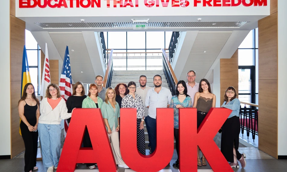 Social Psychology for Wartime Practitioners: A Unique Course at AUK 