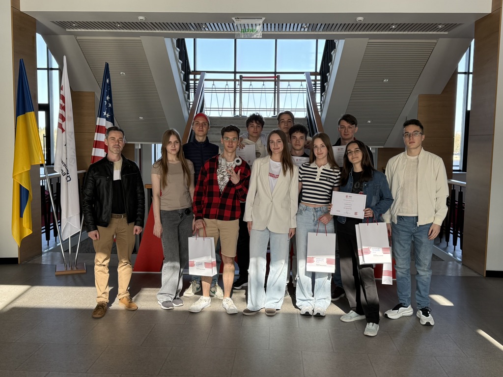 Student IT Fest 2025 – освітньо-кар’єрний ІТ-захід для студентів - linza.com.ua