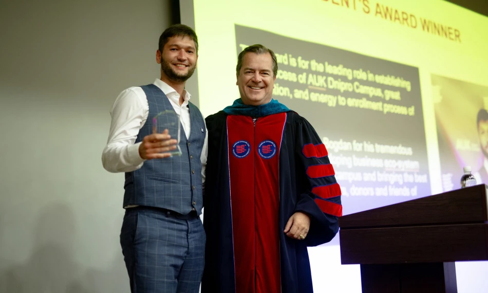 Вручення Президентської нагороди студентам AUK Dnipro Campus - linza.com.ua