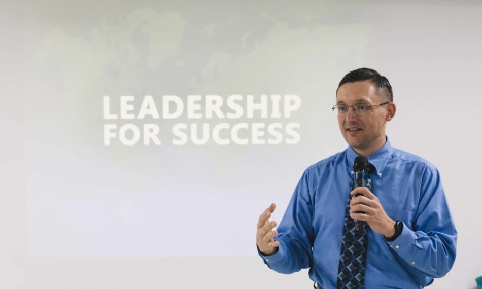 Чому Lifelong Learning є світовим трендом – інтерв'ю з Артемом Ключніковим - linza.com.ua