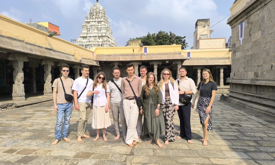 Студенти AЮK успішно завершили міжнародну програму «Code. Create. Connect» в Індії - linza.com.ua