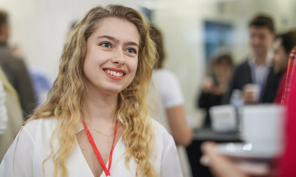AUK Student Experience: Why I chose AUK over the US in wartime | AUK Alumna Zlata (Global Management 2026) - auk.edu.ua